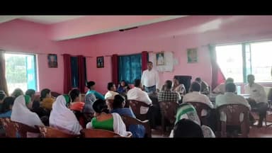 चौपारण: बेलाही में मासिक बैठक हुई संपन्न, मुखिया मंटू सिंह ने कहा - पंचायत का विकास करना ही मेरा लक्ष्य