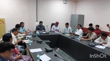 नागौर: कलेक्टर डॉ. अमित कुमार यादव ने जेएलएन अस्पताल में ली चिकित्सा विभाग के अधिकारियों की बैठक, विधायक भी रहे मौजूद