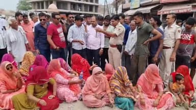 मेड़ता: महावीर नगर कॉलोनी की महिलाओं ने पेयजल किल्लत को लेकर जलदाय विभाग कार्यालय का किया घेराव,अधिकारियों को सोपा ज्ञापन