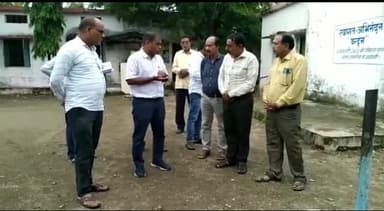 सरदारपुर: सरदारपुर तहसील के राजोद व लाबरिया क्षेत्र का कलेक्टर ने किया दौरा ,आला अधिकारी थे उपस्थित