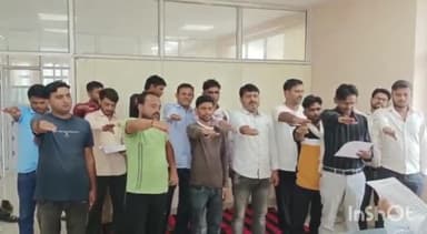 सरमथुरा: डिस्कॉम कार्यालय पर एक दिवसीय सुरक्षा सम्बन्धी प्रशिक्षण शिविर का हुआ आयोजन, Aen ने तकनीकी कर्मियो को दिए निर्देश