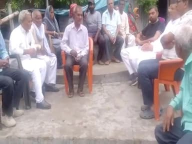 तिलौथू: तिलौथू हाई स्कूल के समीप बारी मुहल्ला में जदयू के कार्यकर्ताओं ने की बैठक