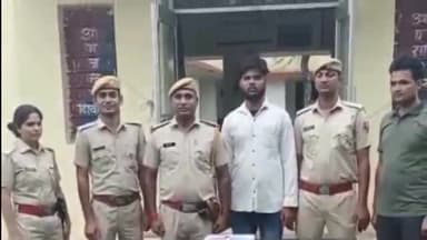 पीपलदा: पुलिस ने अयाना के लुहावद रोड से एक आरोपी को अवैध हथियार के साथ किया गिरफ्तार