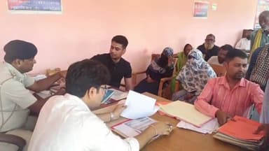 उचकागांव: उचकागांव थाना परिसर में जनता दरबार लगाकर दस जमीनी विवादों की हुई सुनवाई,