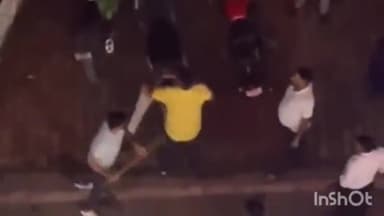 आगरा: फतेहाबाद रोड स्थित लेवल-4 रूफटॉप कैफ़े के स्टाफ ने युवकों से की जमकर मारपीट, वीडियो हुआ वायरल