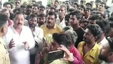 रतलाम नगर: मांगरोल के ग्रामीणों ने एसपी कार्यालय का किया घेराव, सालाखेड़ी चौकी पुलिस के खिलाफ एसपी को दिया ज्ञापन