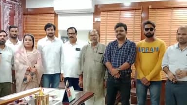 गुनौर: भाजपा कार्यकर्ताओं व पदाधिकारियों ने कलेक्टर कार्यालय में कलेक्टर से मुलाकात कर गुनोर क्षेत्र की समस्याओं से कराया अवगत