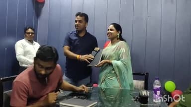 सुकमा: सुकमा में आयोजित सम्मान समारोह में भाजयुमो प्रदेश उपाध्यक्ष दीपिका सोरी ने किया पत्रकारों का सम्मान