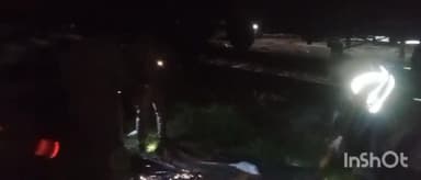 एत्मादपुर: आगरा कुबेरपुर रेलवे लाइन पर एक युवक ने ट्रेन से कटकर अपनी जीवन लीला समाप्त कर ली