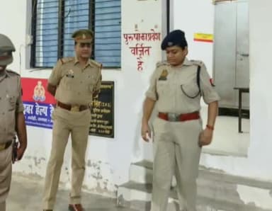 भदोही: पुलिस अधीक्षक द्वारा मध्यरात्रि में थाना भदोही का किया गया आकस्मिक निरीक्षण, दिये गए आवस्यक दिशा निर्देश