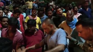 कांके: रांची से गिरिडीह जा रही यात्री बस अनियंत्रित होकर नदी में गिरी, हादसे में अबतक चार की मौत, सीएम ने जताया दुख