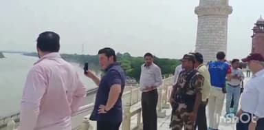 आगरा: न्यूवो लियोन मेक्सिको के गवर्नर ने ताज का किया दीदार