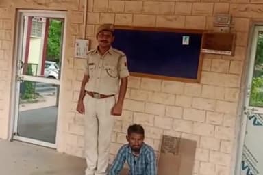 नागौर: नागौर में अब मनचले युवकों की नहीं होगी खैर
पुलिस ने अभियान चलाकर की कार्रवाई