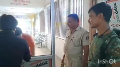 जमुई: शराब मामले में फरार चल रहे एक अभियुक्त ने जमुई कोर्ट में किया आत्म समर्पण, मेडिकल जांच के लिए लाया गया सदर अस्पताल