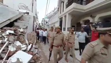 प्रयागराज: उमेश पाल हत्याकांड की आरोपी अतिक की पत्नी शाइस्ता परवीन को प्रयागराज पुलिस ने धारा 82 के तहत किया भगोड़ा घोषित