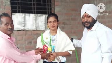 समुद्रपूर: राज्यस्तरीय किक बॉक्सिंग स्पर्धेत वडगावची धनश्री पाऊणफासे विद्यार्थिनीचे सुयश; तालुका भाजपा कडून कौतुक