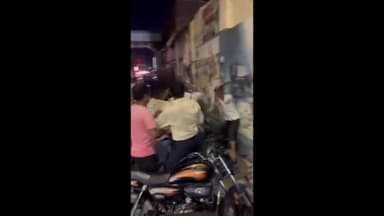 प्रयागराज: सिविल लाइंस केंद्र भवन में आपसी विवाद को लेकर दो पक्षों में हुई जमकर मारपीट