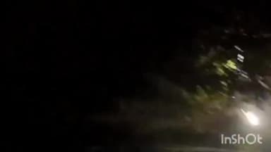 गोंडा: कोचवा फीडर के एलटी लाइन में देर रात दिखा शार्ट सर्किट की वजह से आतिशबाजी का नजारा,एक दर्जन मजरे अंधेरे में डूबे