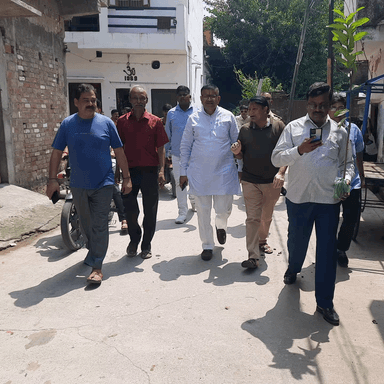 नजीबाबाद विधानसभा ( बिजनौर ) में संगठनात्मक बैठक की ।