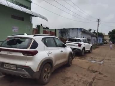 शाहबाद: केलवाड़ा में अज्ञात बदमाशों ने कांग्रेस नेताओं के कारों के फोड़े सीसे