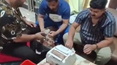 हुज़ूर: ग्रीनवैली में सरकारी अस्पताल के पूर्व स्टोर कीपर के घर पर छापा, आय से अधिक संपत्ति के मामले में लोकायुक्त की कार्रवाई