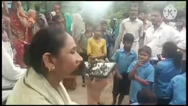 बटियागढ़: पथरिया विधायक रामबाई सिंह के निवास पर पहुंचे ग्राम पुरापायरा के सैकड़ों ग्रामीण, जनसुनवाई में सुनाई अपनी समस्या