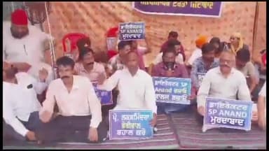 ਮਮਦੋਟ: ਫਿਰੋਜਪੁਰ ਦੇ ਆਰ ਐਸ ਡੀ ਕਾਲਜ ਵੱਲੋਂ ਕੱਢੇ ਗਏ ਅਧਿਆਪਕਾ ਵੱਲੋ ਲਗੇ ਧਰਨੇ ਵਿੱਚ ਪੈਰਾਮੈਡੀਕਲ ਯੂਨੀਅਨ ਵਲੋ ਸਮਰਥਨ ਦਿੱਤਾ ਗਿਆ।