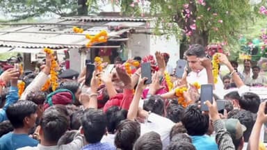 टोंक: पूर्व उप मुख्यमंत्री व टोंक विधायक पायलट का जयपुर से शाहपुरा के बीच कई जगह लोगों ने किया स्वागत