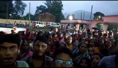 जमुई: जमुई विधायक श्रेयसी सिंह कोयबा गांव पहुंचे जनता के बीच विधायक आपके द्वारा कार्यक्रम में सुनी समस्या सरकार पर जमकर बरसे