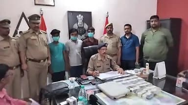 गोरखपुर: GRP ने गोरखपुर रेलवे स्टेशन के प्लेटफार्म नंबर एक से तीन शातिर चोरों को किया गिरफ्तार, चोरी का सामान बरामद