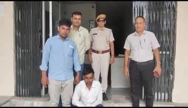 अलवर: सदर थाना पुलिस ने मारपीट कर हत्या करने के मामले में एक आरोपी को मुंडिया खेड़ा गांव से किया गिरफ्तार