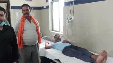 अजयगढ़: ग्राम सिंहपुर में घर से खेत जाते समय सांप ने 45 वर्षीय किसान को काटा, 
अस्पताल में कराया गया भर्ती