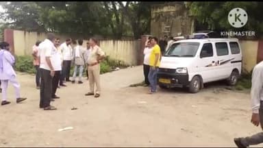 दौसा: 8 अगस्त को ट्रेन से कटे युवक का जिला चिकित्सालय में हुआ पोस्टमार्टम, शव परिजनों के सुपुर्द