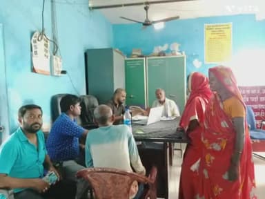 मनसाही:- पंचायत भवन चितौरिया में सामाजिक सुरक्षा पेंशन एवं दिव्यांग जनों के लिए लगाया गया पेंशन शिविर।