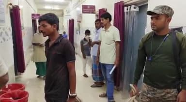 जहानाबाद: नगर थाना की पुलिस ने शराब के मामले में कुटिया इलाके से एक व्यक्ति को किया गिरफ्तार, मेडिकल जांच के लिए लाया सदर अस्पताल