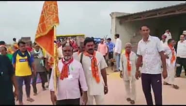 मेड़ता: कदम-कदमनी पहुंची 5 दिवसीय मीरा नगर परिक्रमा, कमेड़िया फार्म हाउस पर श्रद्धालुओं का किया गया अभिनंदन