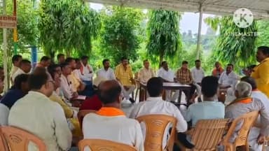 तुरकौलिया: हरसिद्धि में चम्पारण बेंक्वेट रिसॉर्ट में भाजपा ने आयोजित की विधानसभा स्तरीय कार्यकर्ताओं की बैठक