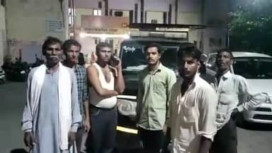 मुरादाबाद: मुंडापांडे थाना क्षेत्र में टैक्टर ट्रॉली की टक्कर से बाइक सवार एक युवक की मौके पर हुई मौत, एक अन्य गंभीर रूप से घायल