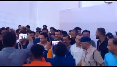 मेरे सरकार आए हैं जय बागेश्वर धाम सरकार