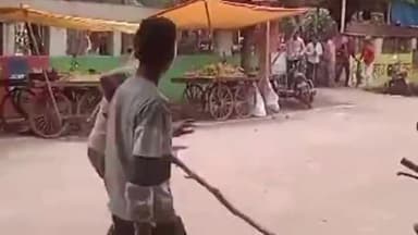 लटेरी: नगर मे सैकड़ों लोगों द्वारा एक दूसरे पर किए गए पथराव और हमले के मामले में 14 लोगों के खिलाफ मामला हुआ दर्ज व 16 हुए घायल