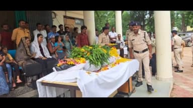 दमोह: हटा एसडीओपी कार्यालय में पदस्थ आरक्षक राममिलन शर्मा का हृदयगति रुकने के कारण हुआ निधन