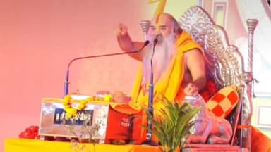 गाडरवारा: नई गल्ला मंडी गाडरवारा में चल रही श्रीराम कथा में शामिल हुए नगर पालिका अध्यक्ष पंडित शिवाकांत मिश्रा