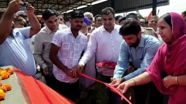 सिरसा: 🔸उपायुक्त पार्थ गुप्ता ने गांव बाजेकां में शिलाफलकम का किया अनावरण 
#मेरी_माटी_मेरा_देश कार्यक्रम के तहत #गांव_बाजेकां