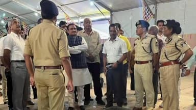 सागर नगर: मंत्री भूपेंद्र सिंह और सांसद राज बहादुर सिंह ने संत रविदास मंदिर भूमि पूजन स्थल बड़तूमा का निरीक्षण किया