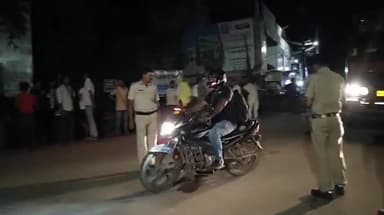 बक्सर: सोनवर्षा ओपी थाना क्षेत्र के टिकपोखर के समीप स्वर्ण व्यवसायी से लूट की घटना आई सामने, पीड़ित ने पुलिस से की शिकायत