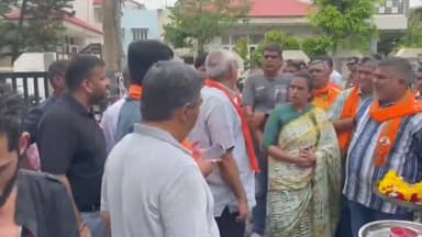 વડોદરા: વોર્ડ-૭ વિસ્તારમાં કામ નુ ખાતમુહૂર્ત કરવામા આવ્યુ,વિધાનસભા ના મુખ્ય દંડક ઉપસ્થિત રહ્યા