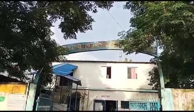 पूर्णिया पूर्व: जीएमसीएच के इम्यूनाइजेशन केंद्र में बारिश का पानी घूसने से लाखों की दवा व मशीन बर्बाद, आकलन के लिए 5 सदस्यीय कमेटी गठित