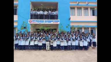 दमोह: विधिक सहायता अधिकारी के तत्वावधान में शासकीय हायर सेकेंडरी स्कूल बटियागढ़ में हुआ पौधारोपण