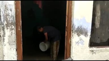 जगाधरी: गुलाब नगर में घरों में घुसा पानी, लोगों ने वार्ड पार्षद के प्रति जताई नाराजगी