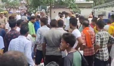 गोंडा: मिश्रौलिया पुलिस चौकी के पास मारुती चौराहे पर गैस टैंकर ने 42 वर्षीय युवक को रौंदा मौके पर हुई मौत